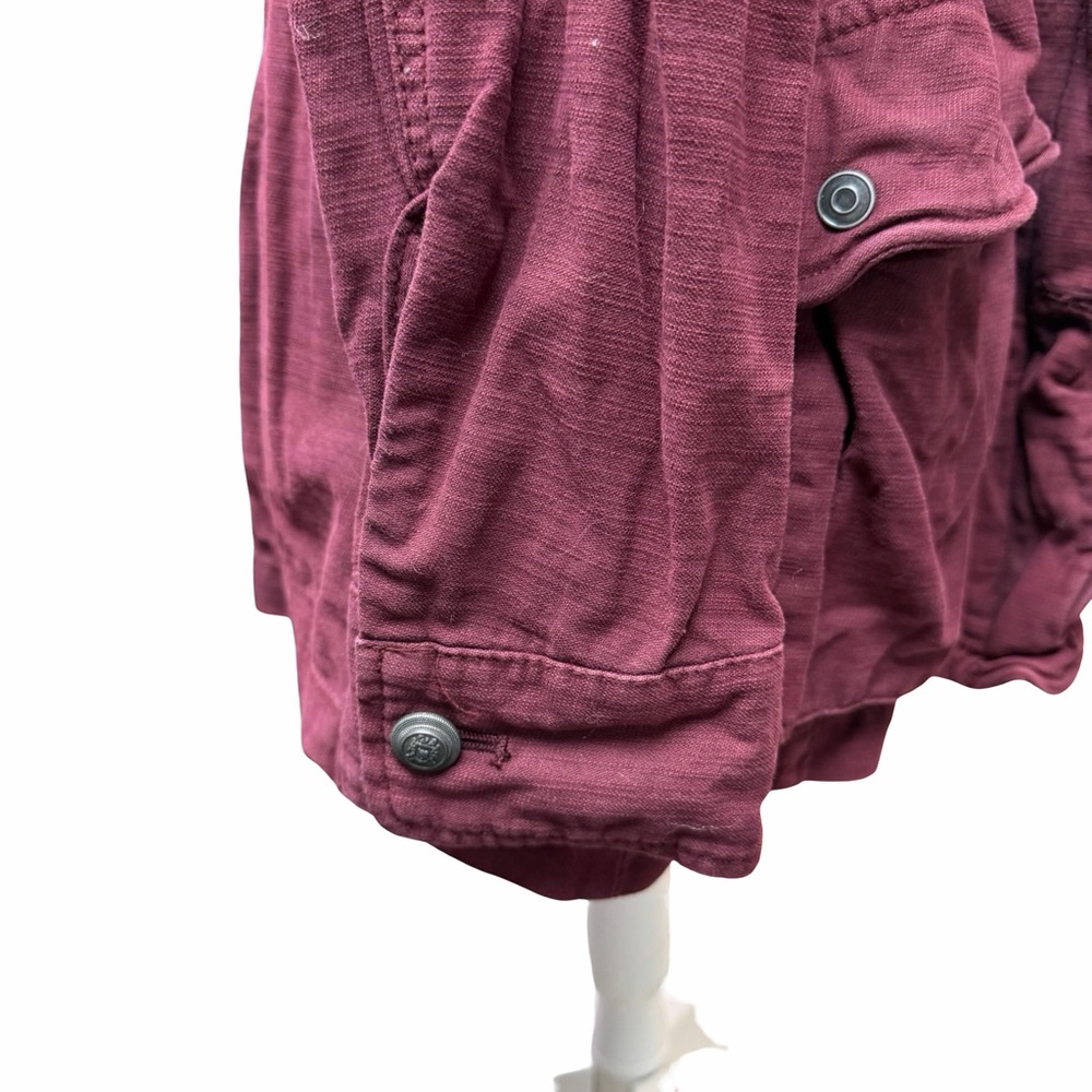 FREE PEOPLE Not Your Brothers Surplus Jacket Size Medium
Vintage Wash Burgundy - Picture 6 of 11